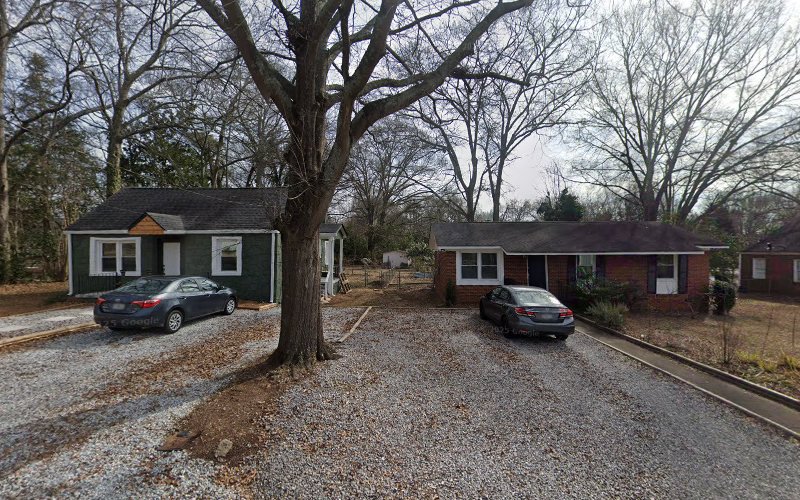 Clean Living Pressure Washing LLC