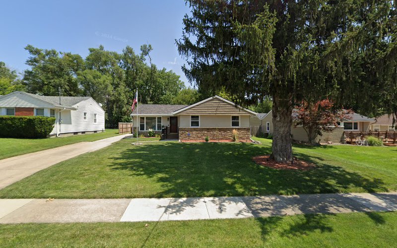 Advantage Roofing and Exteriors LLC