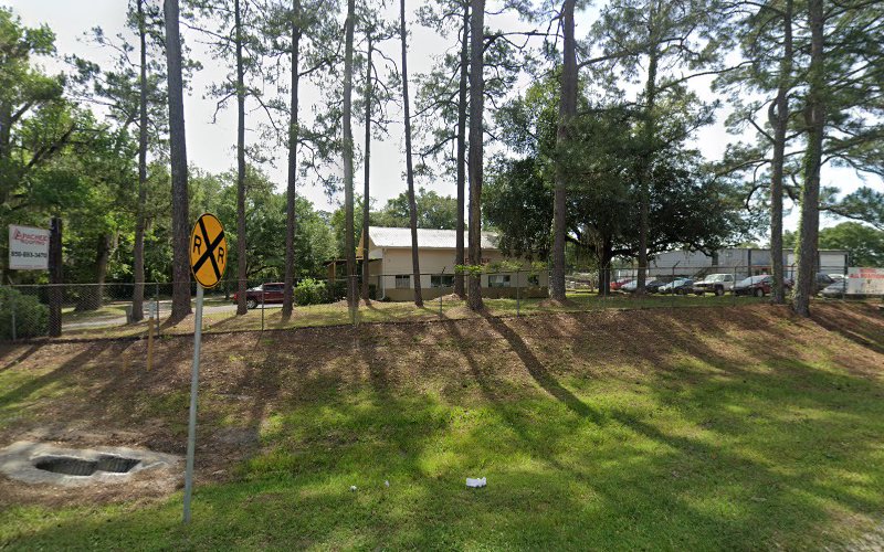 Apachee Roofing Inc