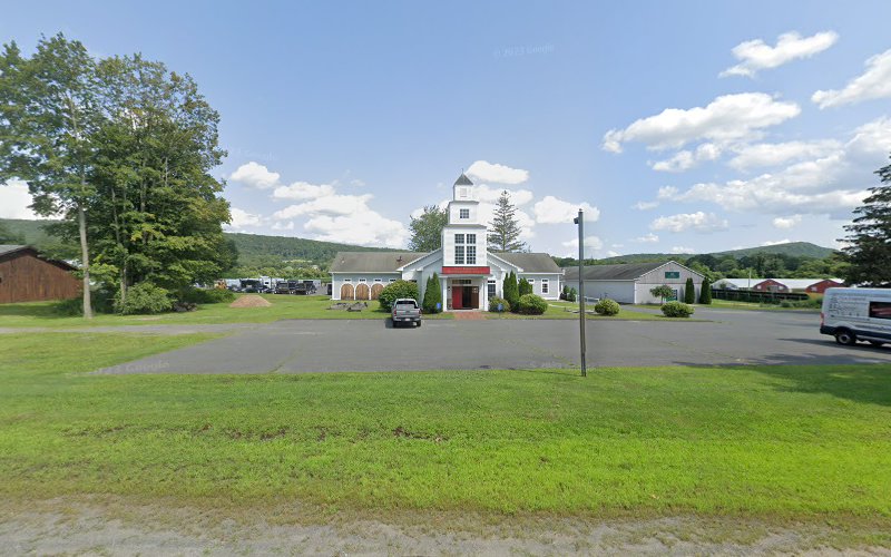 New England Meetinghouse Design