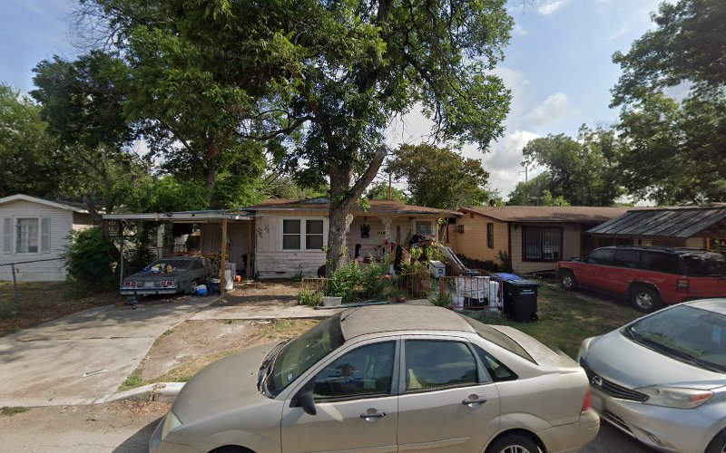 Campos Family Electric