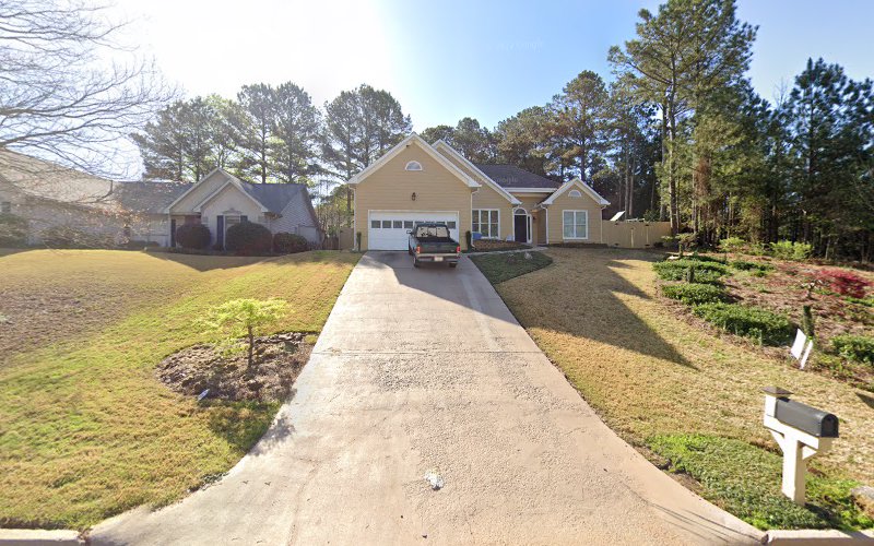 Aquaforce Powerwashing & Roof Cleaning