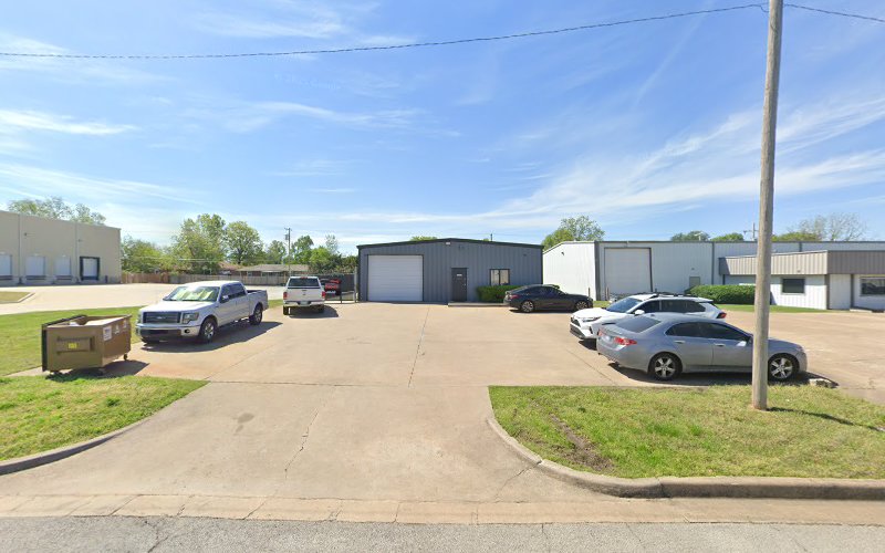 United Roofing & Services LLC