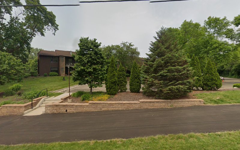 Bernie's Carpet,Furniture & Floor Cleaning Co.