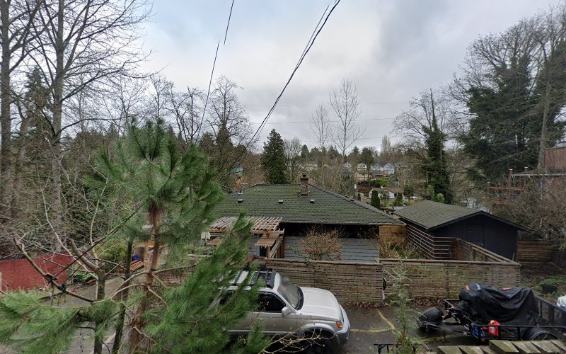 Dreams Roofing LLC