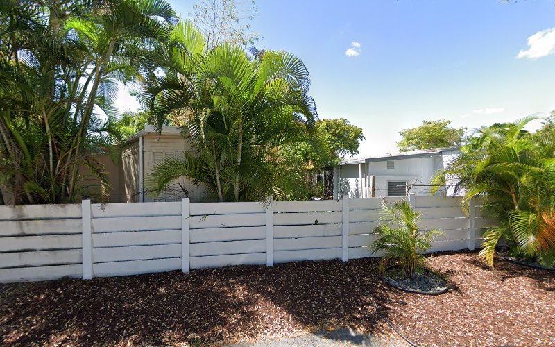 Roof Maxx of Fort Lauderdale