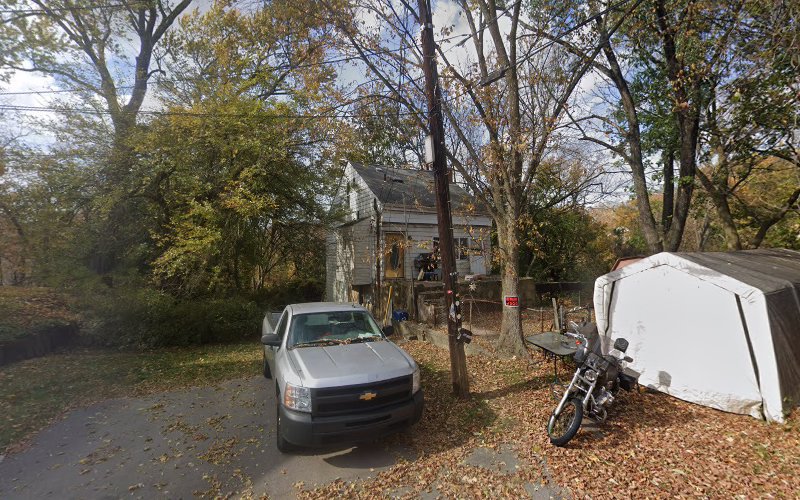 M. C. Miller Roofing Specialist