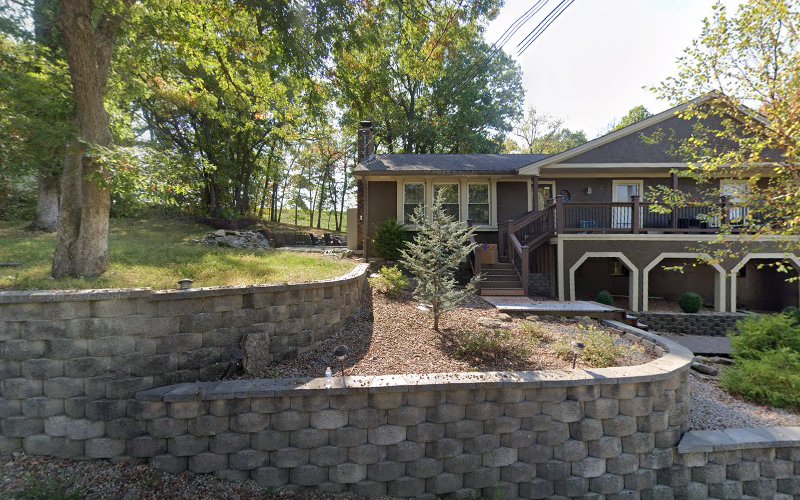 Premium Roofing LLC