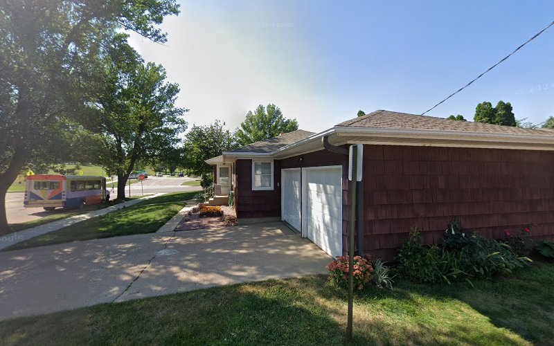 Monmaney Professional Painters