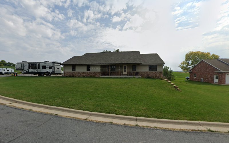C & R Roofing