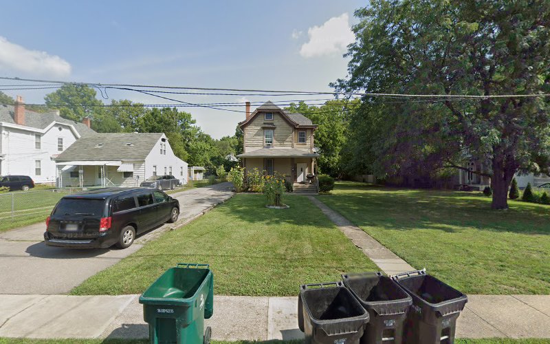 E Messer Roofing