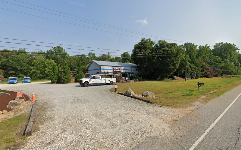 Dave's Roofing, LLC