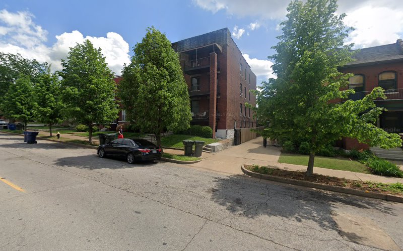 Premier Roofing STL, LLC