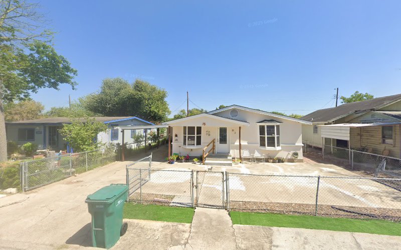 Villarreal, F Construction LLC