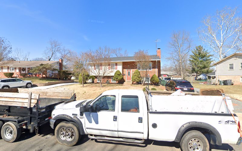 The Roofing King Llc