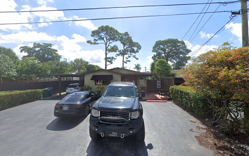 Samis Roofing LLC