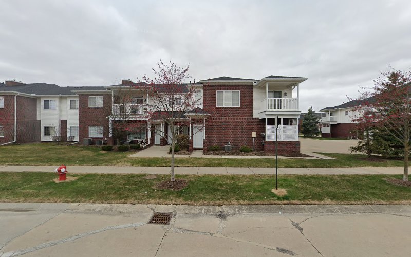 FIRST CHOICE ROOFING