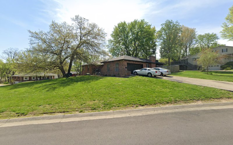 D & S Roofing LLC
