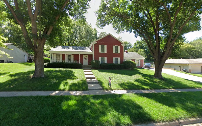 Midwest Roofing & Contracting Inc