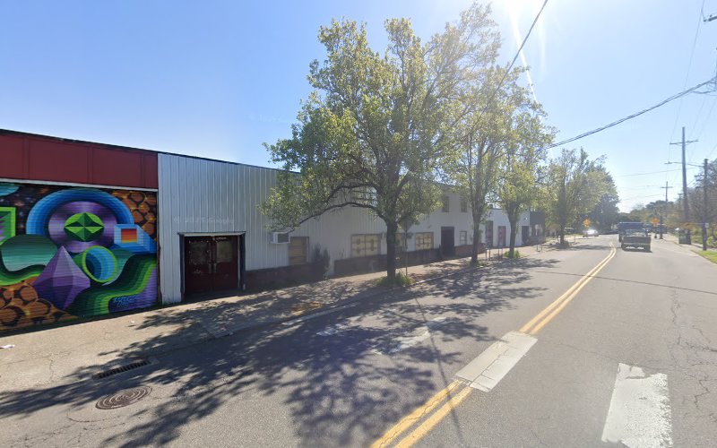 C D Northwest Roofing