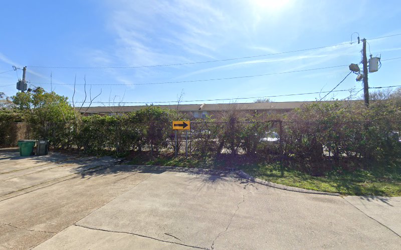 Building Constructors & Industrial LLC
