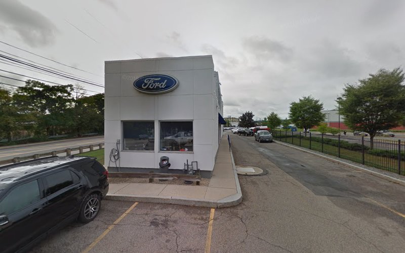 United Garage Doors In Wtrtwn