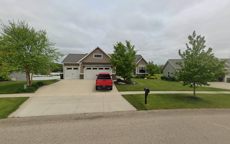 Lance DeYoung Building,LLC