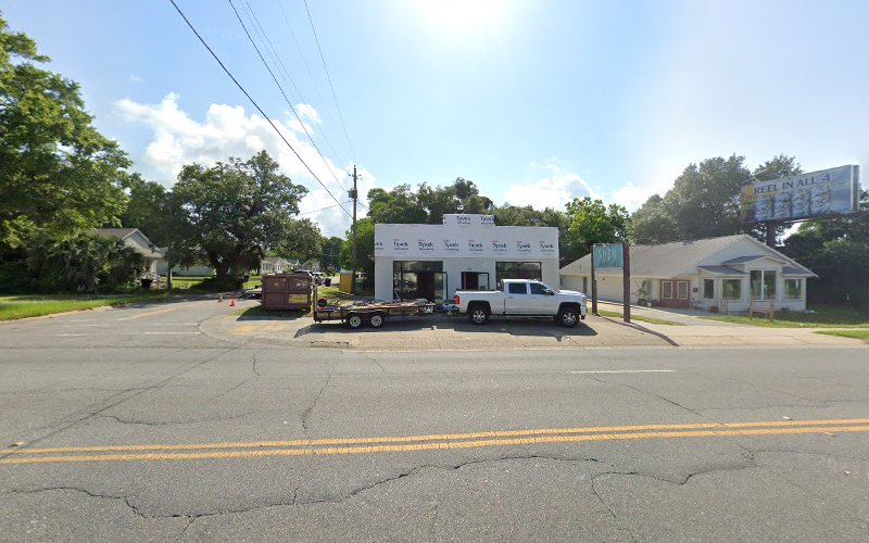 Yellow Hat Construction Company, LLC