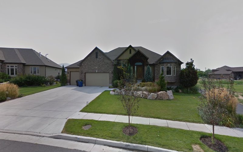 Symphony Homes LLC