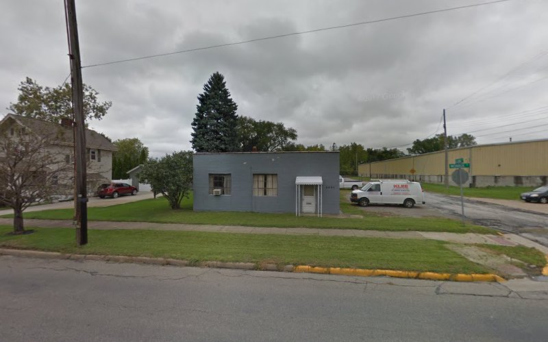 Klee & Associates Inc.