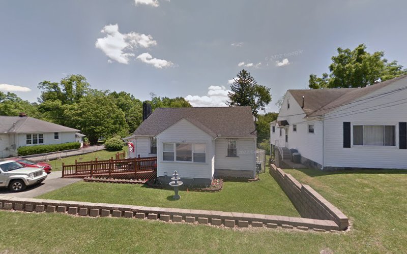 Ernesto's Pressure Washing & Roof Cleaning Service, LLC