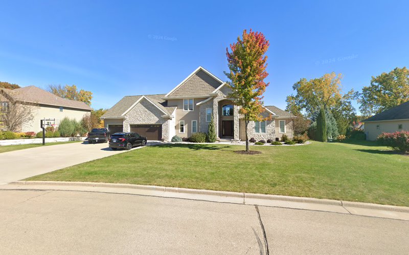 Advantage Exteriors