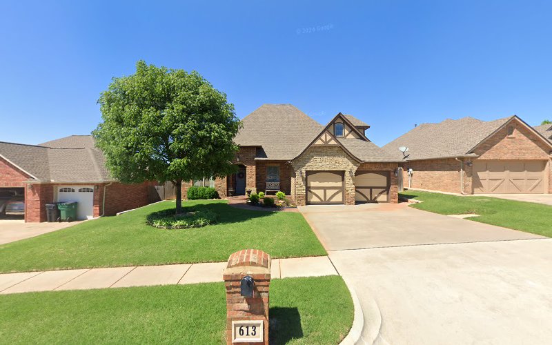 Summit Roofing and Construction