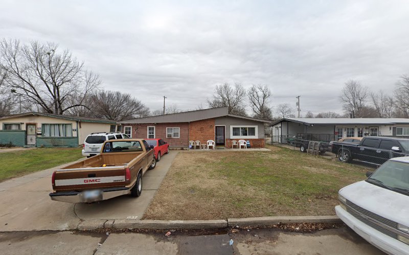 Mcpherson Lawn & Janitorial Service