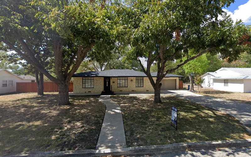 Ruelas Construction