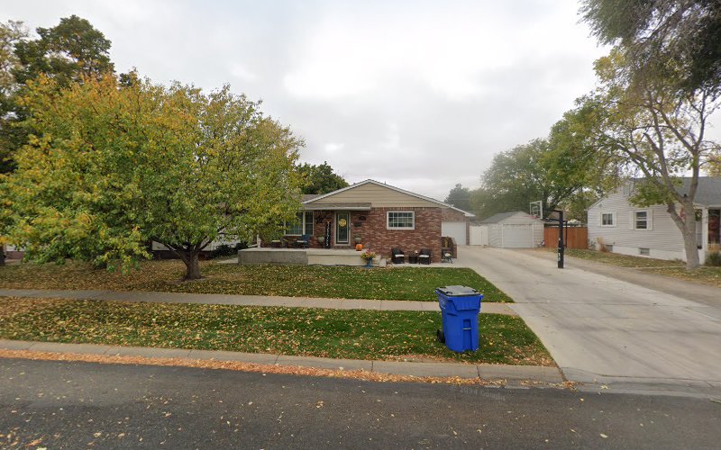 Midwest Seamless Gutters