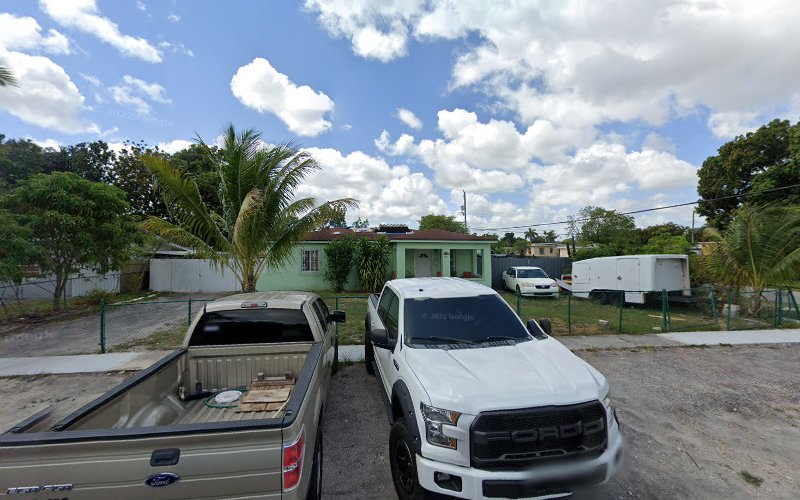 Rey's Roof Service, Inc
