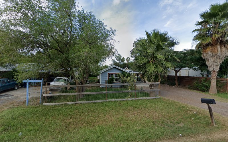 Julios Roofing