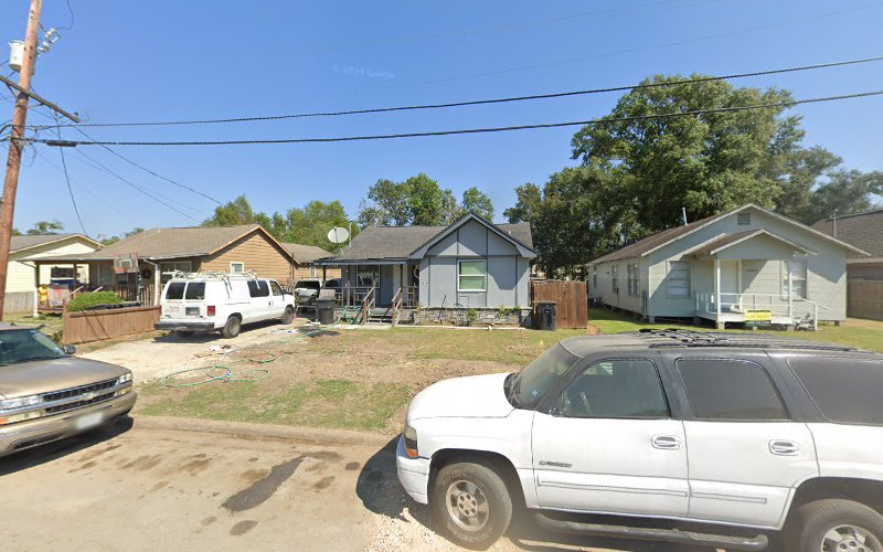 Simoneaux Roofing & Remodeling