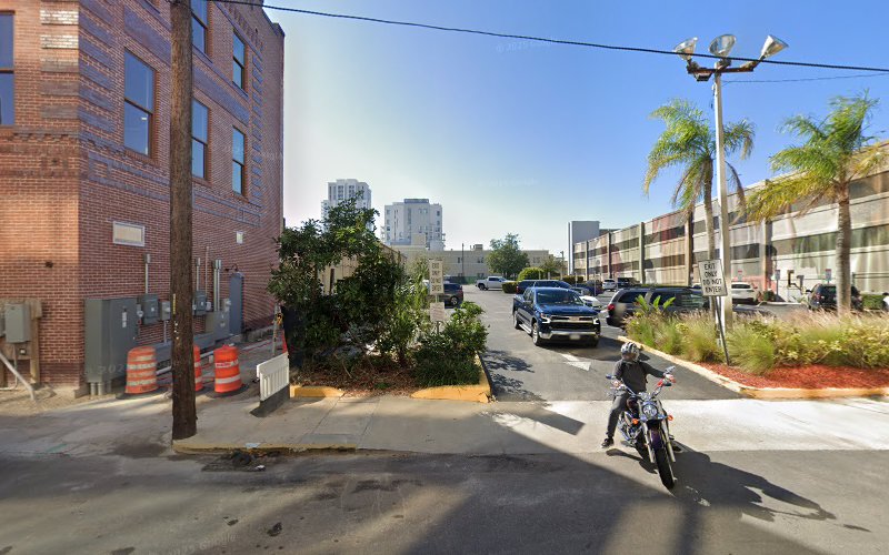 Urban Project Management and Construction