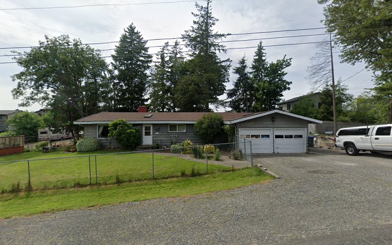 Land Roofing LLC