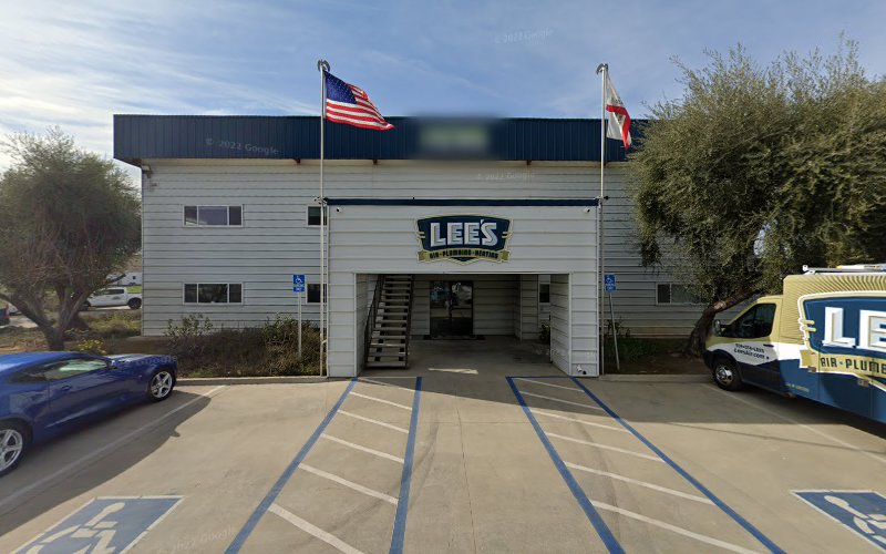 Lee's Roofing