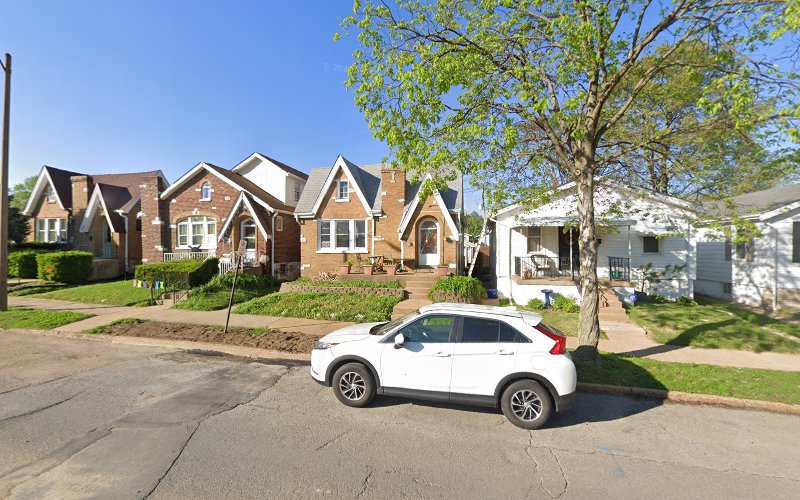 Stella Roofing LLC