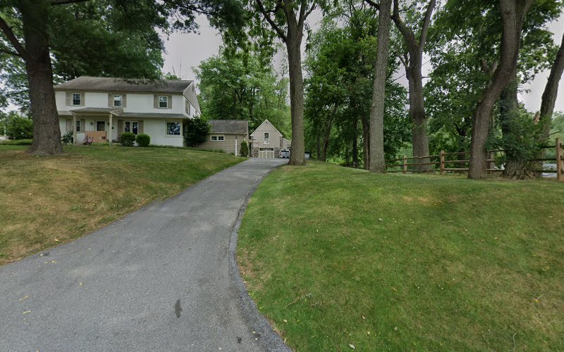 R. Jaime Crawford Builder & Renovation
