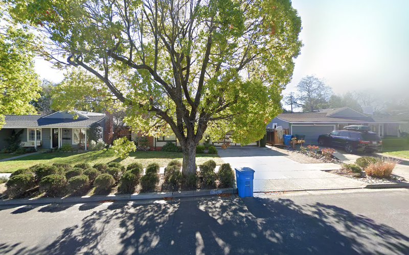 Blue Wave Pressure Washing and Window Cleaning