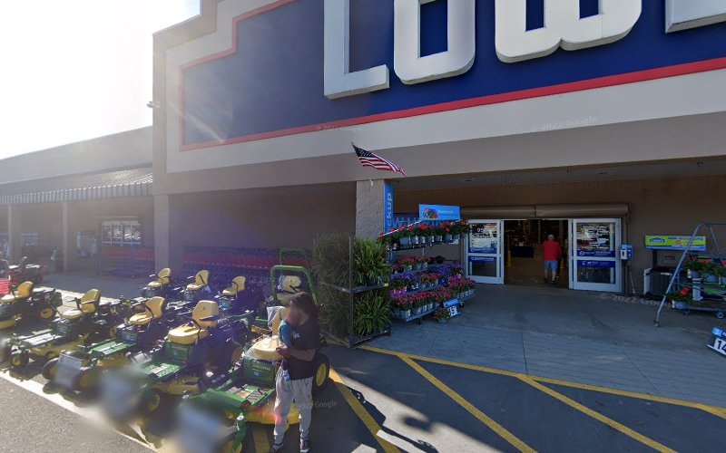 Lowe's Home Improvement Warehouse