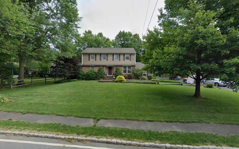 Lark Building & Remodeling LLC