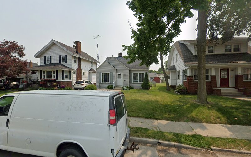 Lighthouse Electric of Point Place, LLC