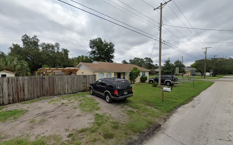J E Cross Homes, LLC