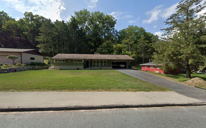 Spotless Window Cleaning LLC